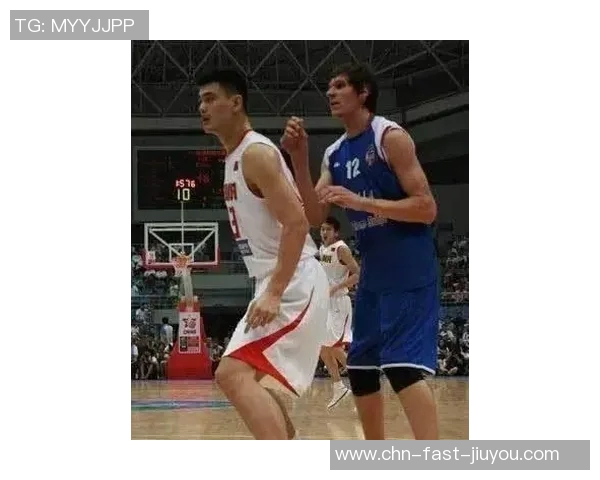 韩德君：从篮球场上的巨人到新时代体育精神的传承者